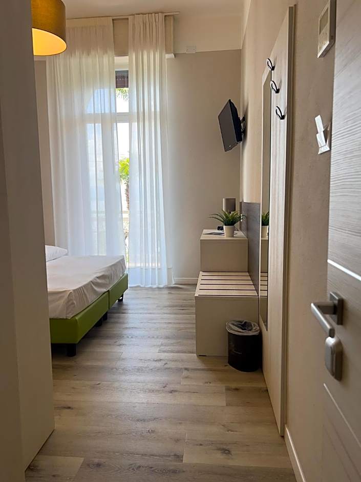 Hotel Benacus Torri del Benaco