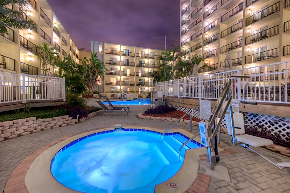 DoubleTree by Hilton Hotel Tampa Airport-Westshore