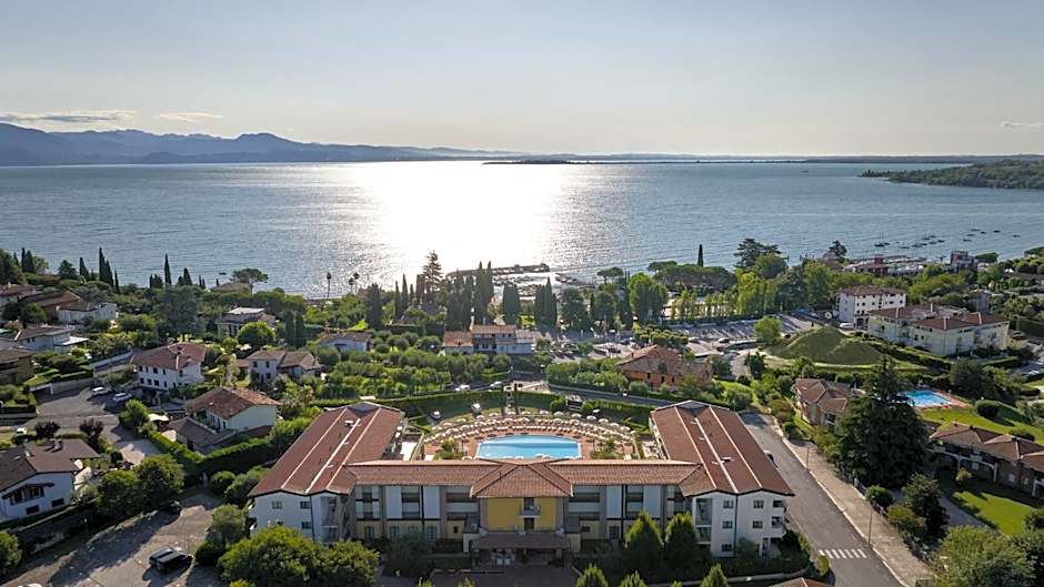 Le Terrazze sul Lago Hotel & Residence