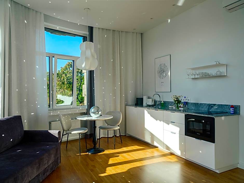 MIRO Rooms Center - quiet chic, self check-in