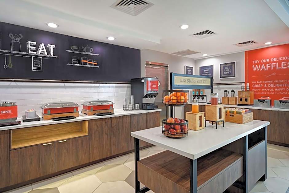 Hampton Inn By Hilton NY-JFK