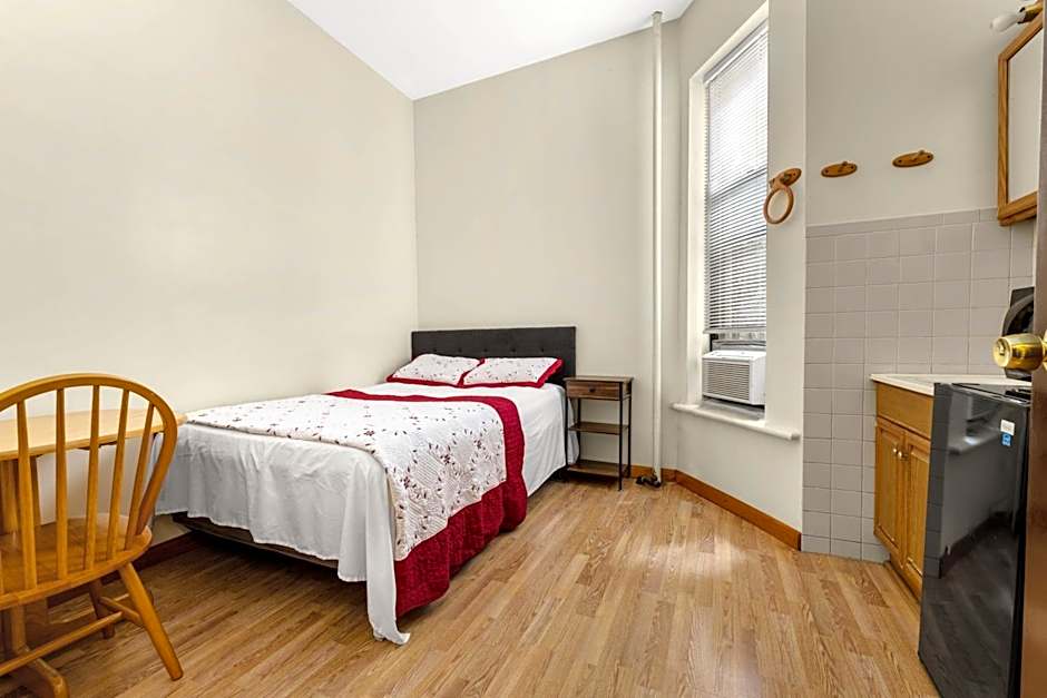 West 30th Street Guest House