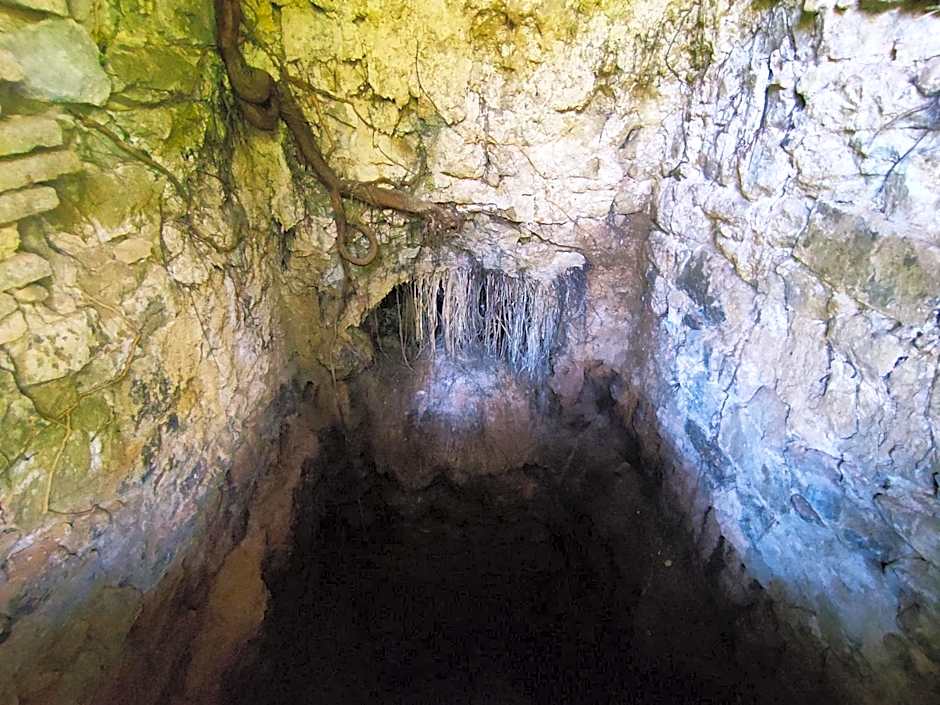 Fonte Degna - Alloggio e Sito Storico