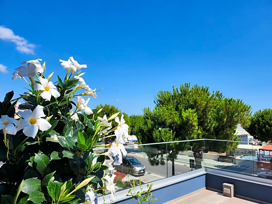 ELISABETTA Frontemare