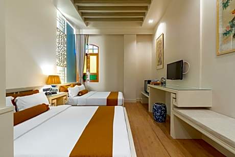 Deluxe Double or Twin Room