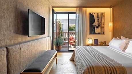 Superior Double or Twin Room with Terrace