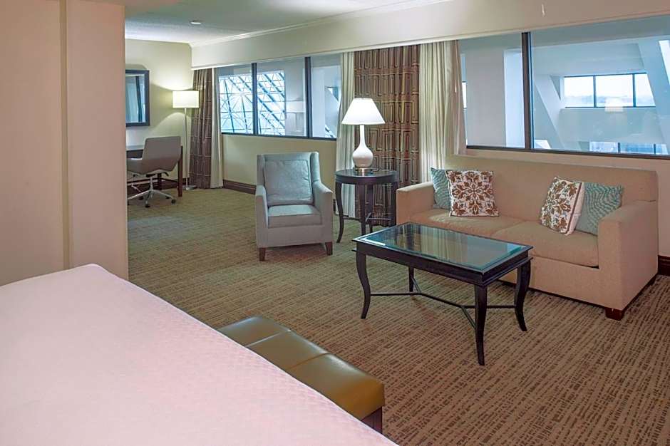 Crowne Plaza Hotel St. Louis Airport By IHG