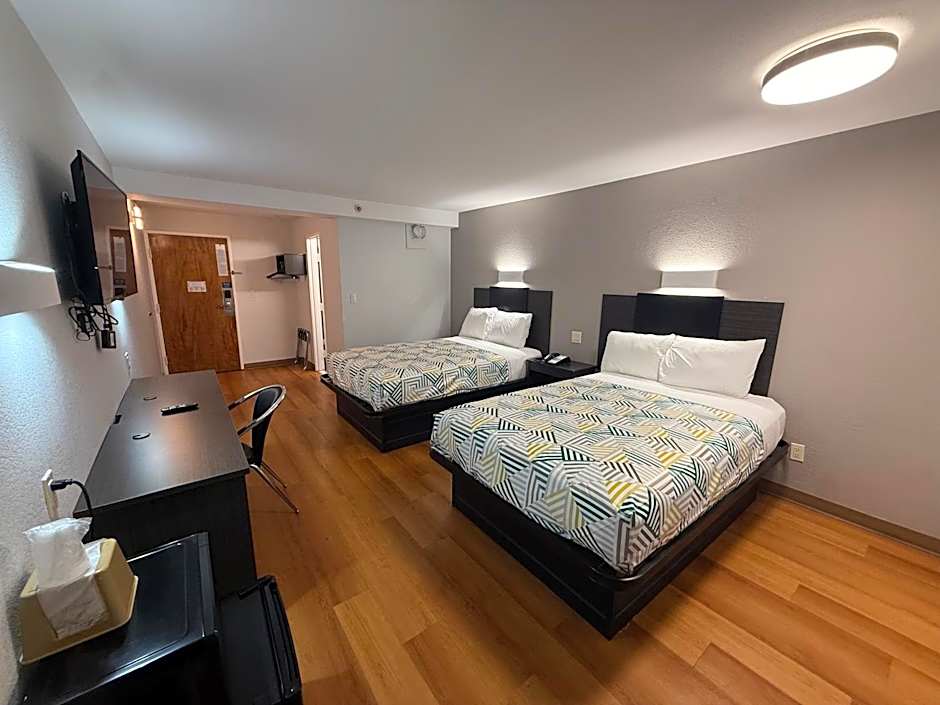 Motel 6-Oklahoma City, OK - South