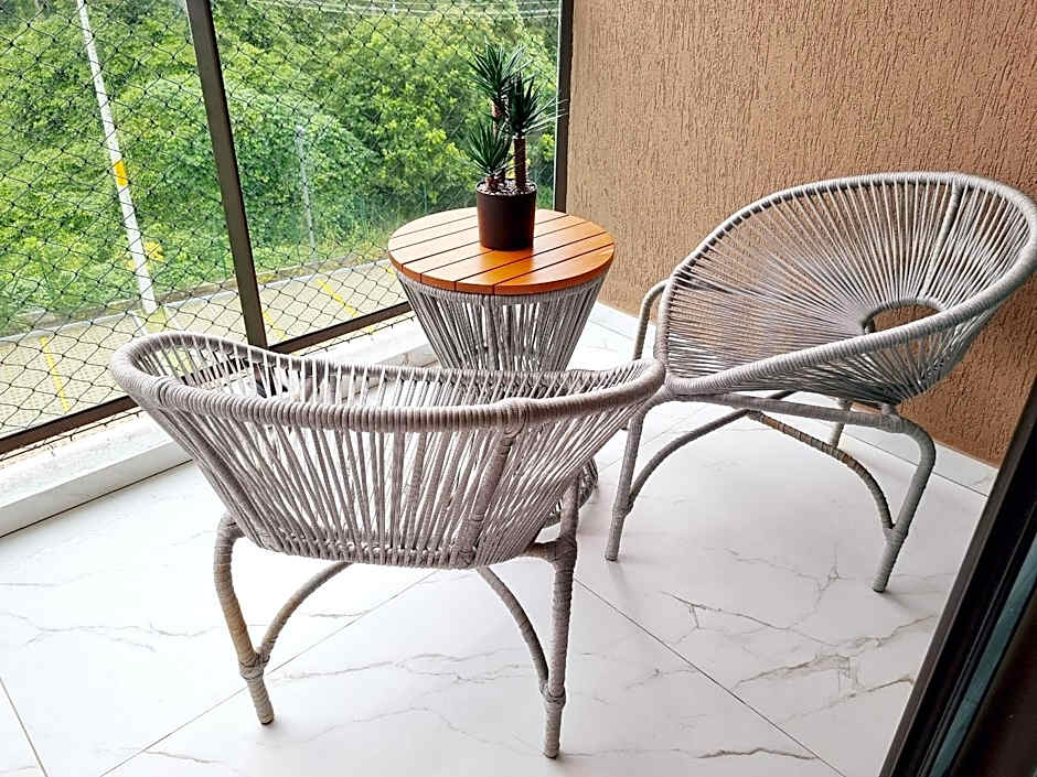 Flats Luxo em Muro Alto - Perfeito para Casais – MAKIA – Porto de Galinhas - By Anfitrião Legal