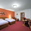 Attic Hotel