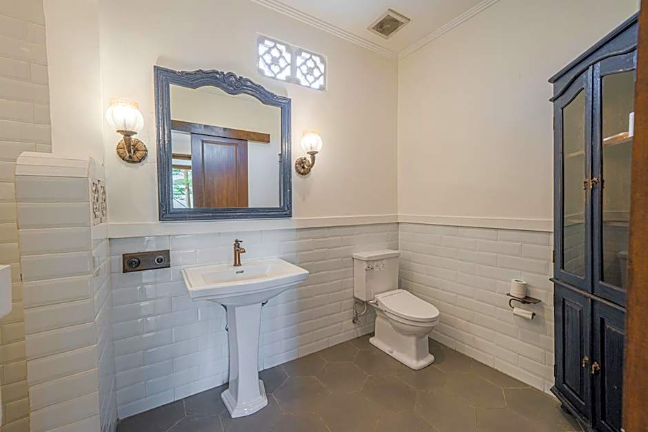 Pitaloka Hotel Sanur By DeWizZ Management