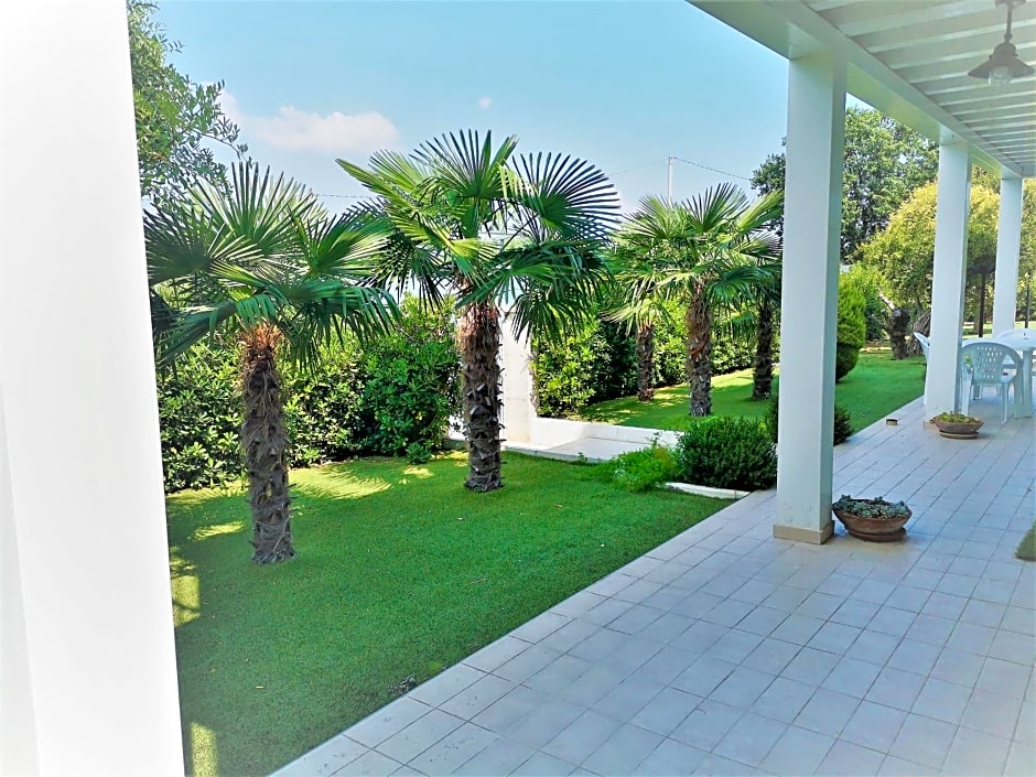 B&B Dimora ROSSIPINTI