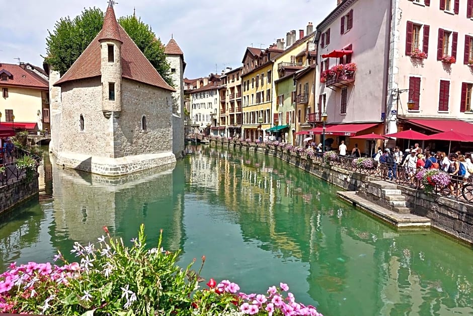 Campanile Annecy Centre - Gare