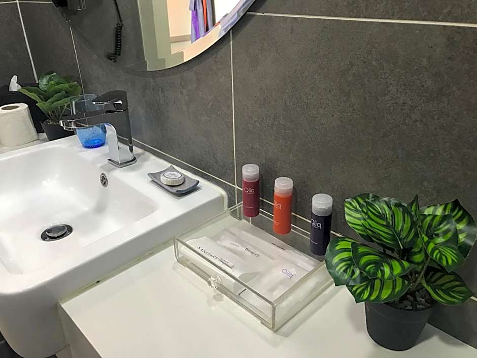 Lux Hotel Room in Damansara Perdana