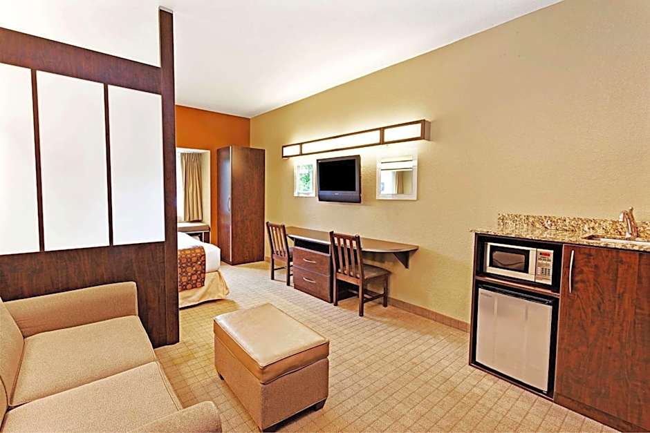 Microtel Inn & Suites By Wyndham Woodstock/Atlanta North