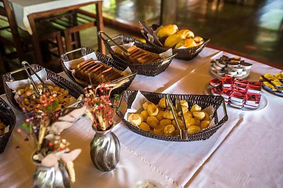 Pousada Fazenda Monjolos