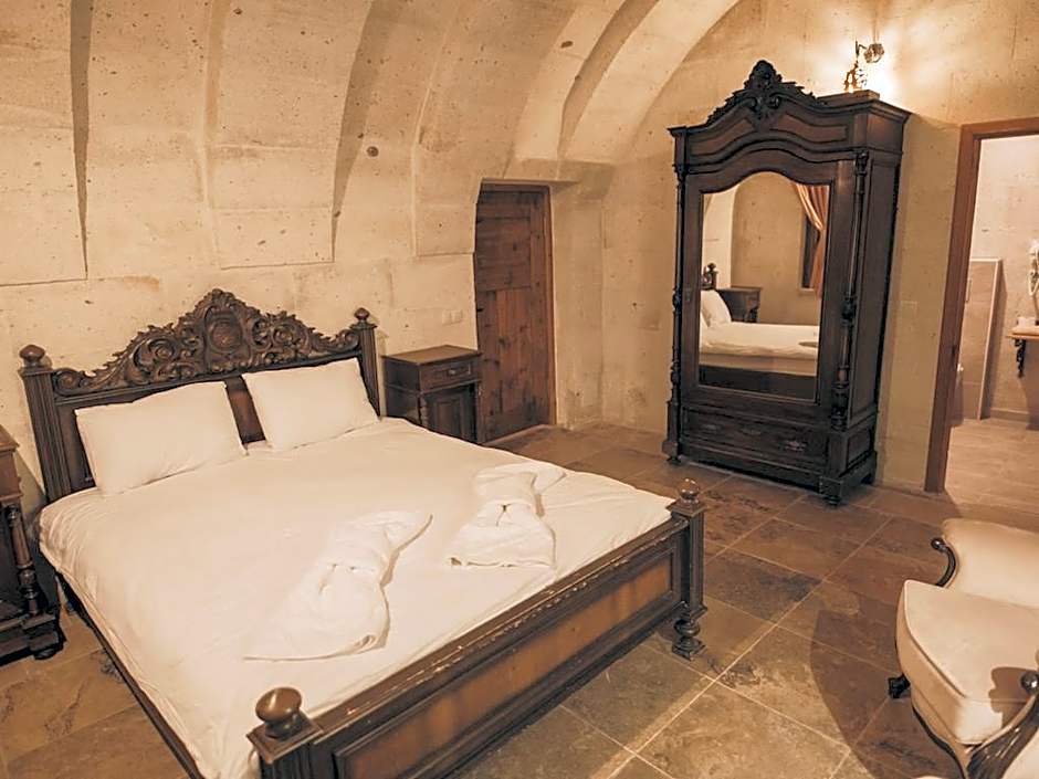 Cappadocia Eagle Cave Inn