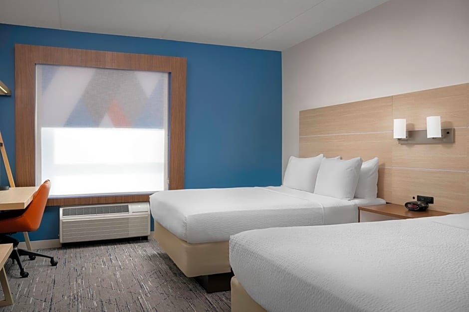 Holiday Inn Express & Suites Pittsburgh North Shore By IHG
