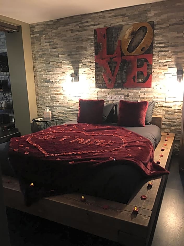 Love and Spa