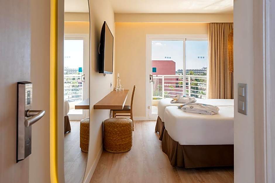 Cala Millor Garden Hotel - Adults Only