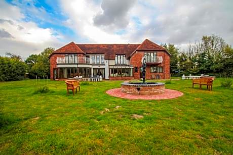 Barnfields Retreat