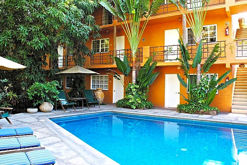 The Bungalows Hotel