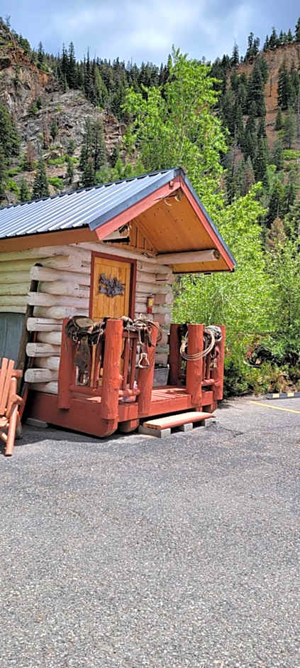 Hot Springs Inn
