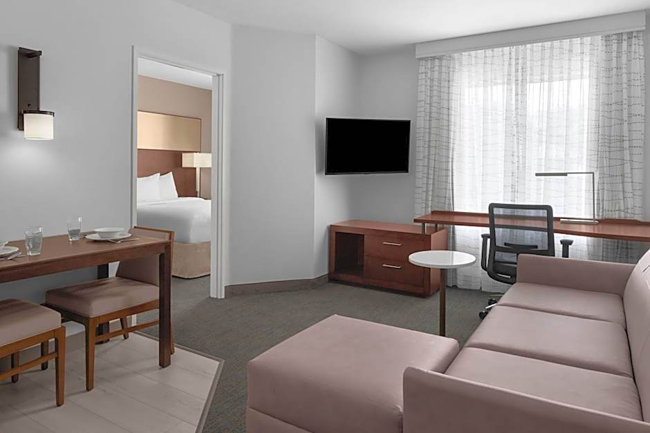 Residence Inn by Marriott Santa Clarita Valencia