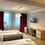 H11 Downtown Apartments