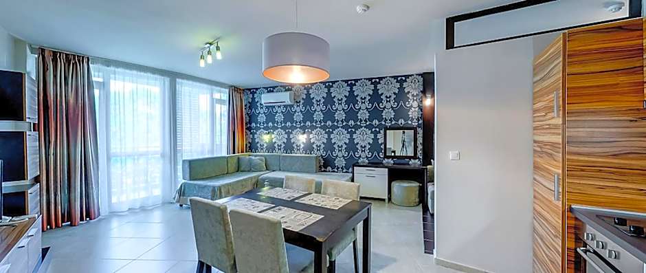 Briz Beach Apartments