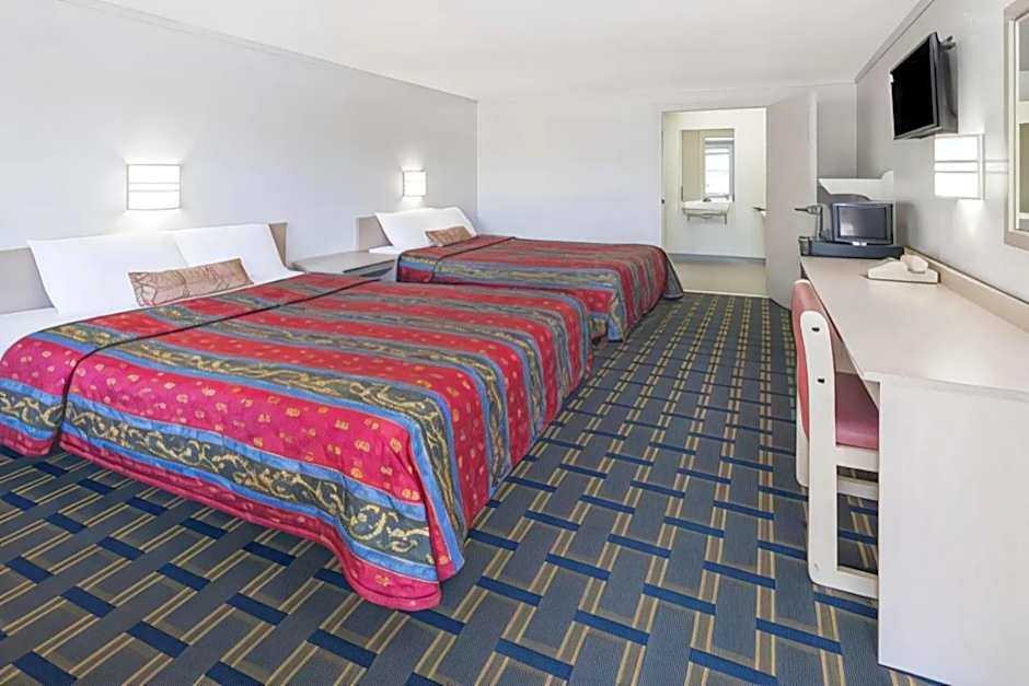 Hilliard Motor Lodge