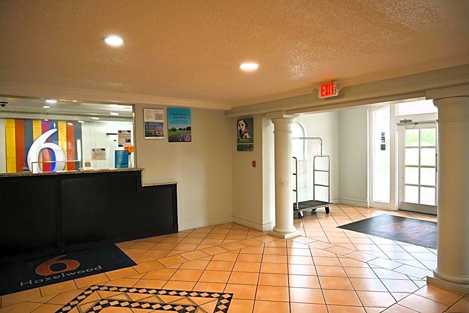 Motel 6 Hazelwood