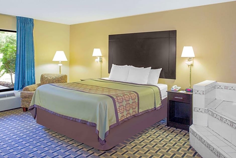Days Inn by Wyndham Andalusia