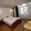Hotel Senator