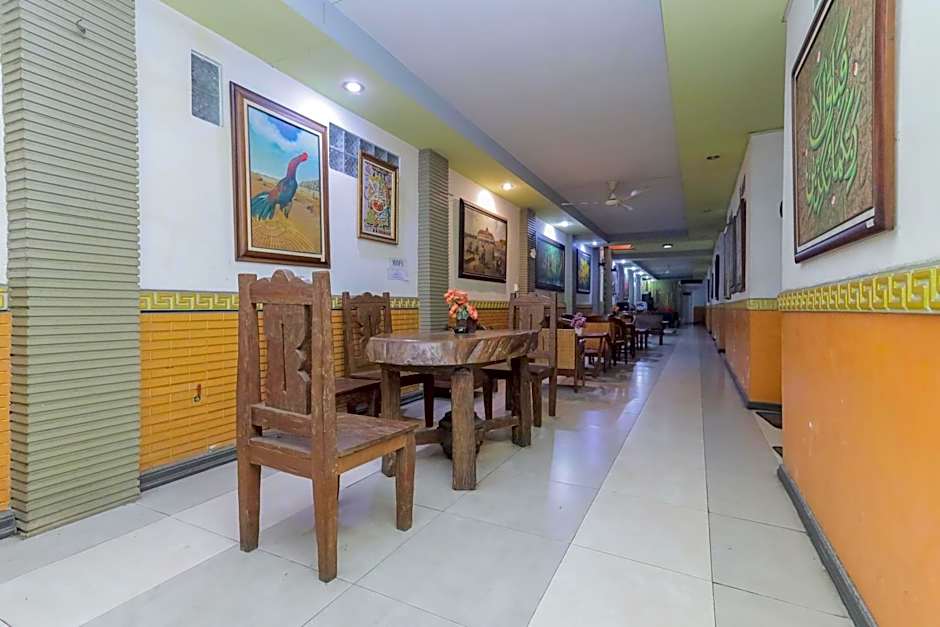 RedDoorz near Stasiun Malang Kota Lama 2 – Malang, MO