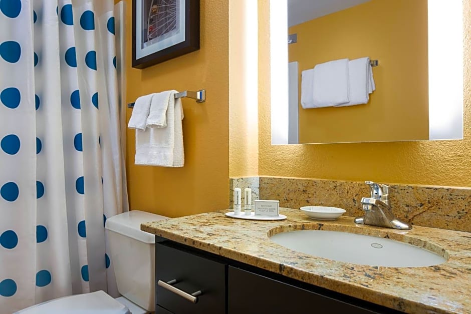 TownePlace Suites by Marriott Los Angeles LAX/Manhattan Beach