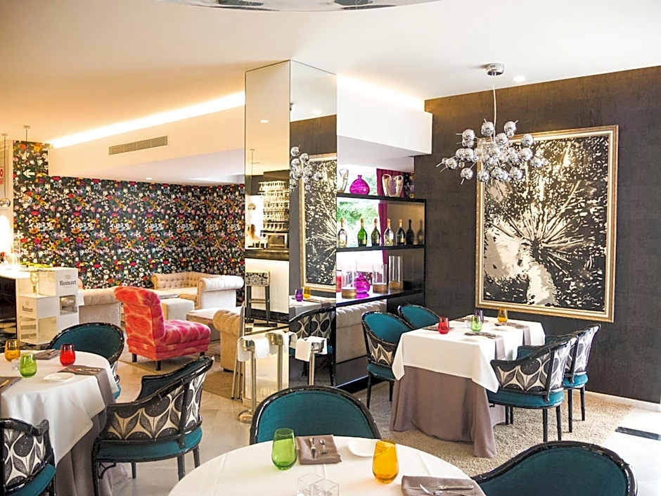 Aparthotel Monarque Sult