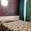 Hotel Holiday