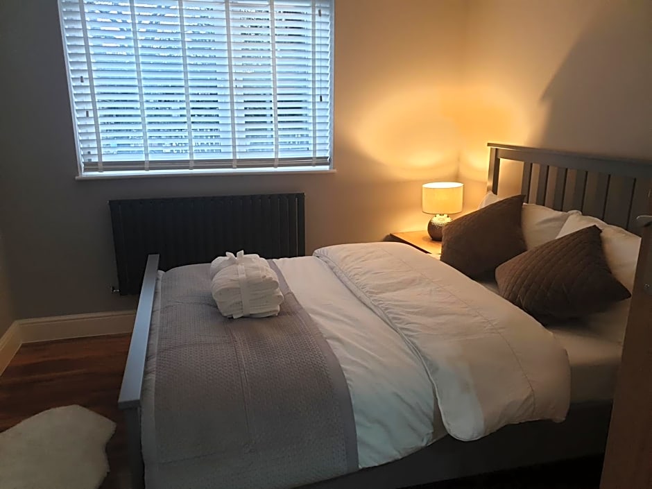 Arsenal Highbury & Islington Beautifully Presented