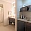 Holiday Inn Express Hotel & Suites Chicago-Libertyville By IHG
