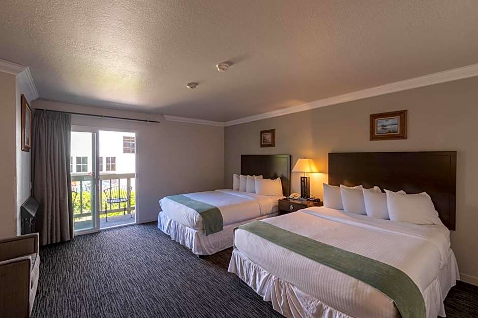 Cannery Row Inn