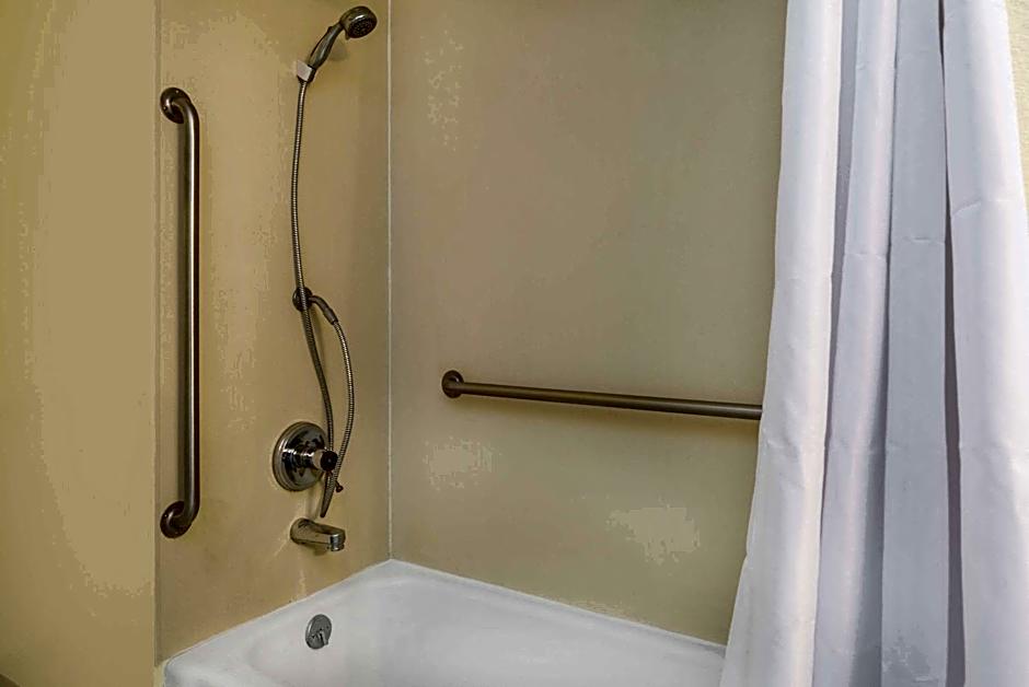 Travelodge by Wyndham Klamath Falls