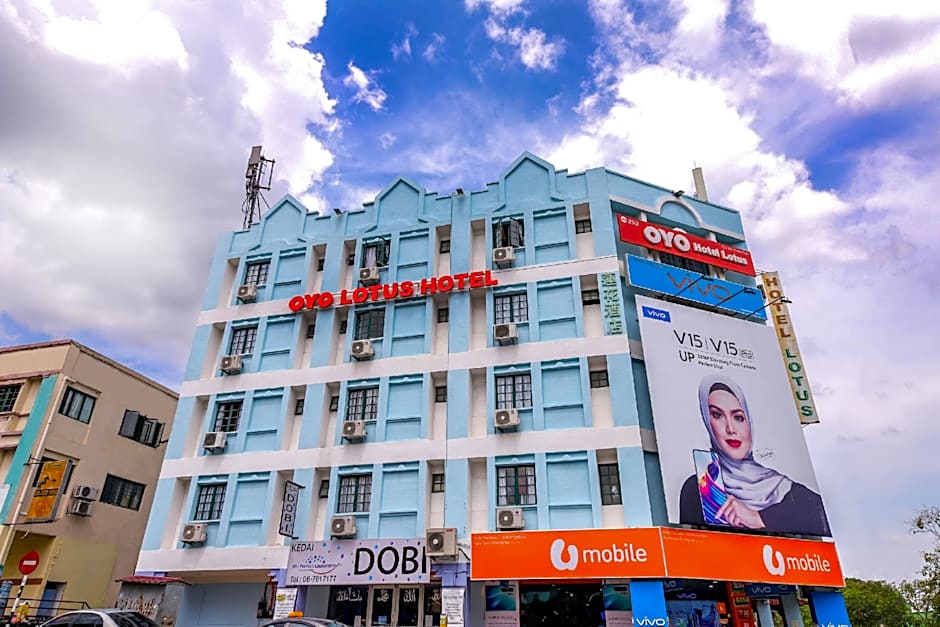 Capital O 252 Lotus Hotel