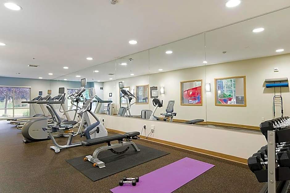 ClubHouse Hotel and Suites Pierre