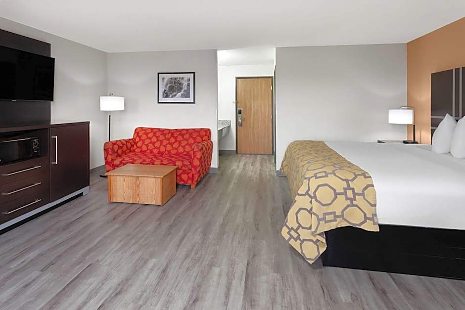 Baymont by Wyndham Green Bay