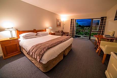 King Studio with Thermal Pool