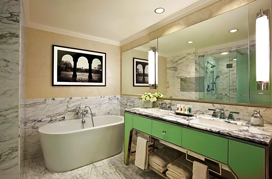 Loews Regency New York Hotel