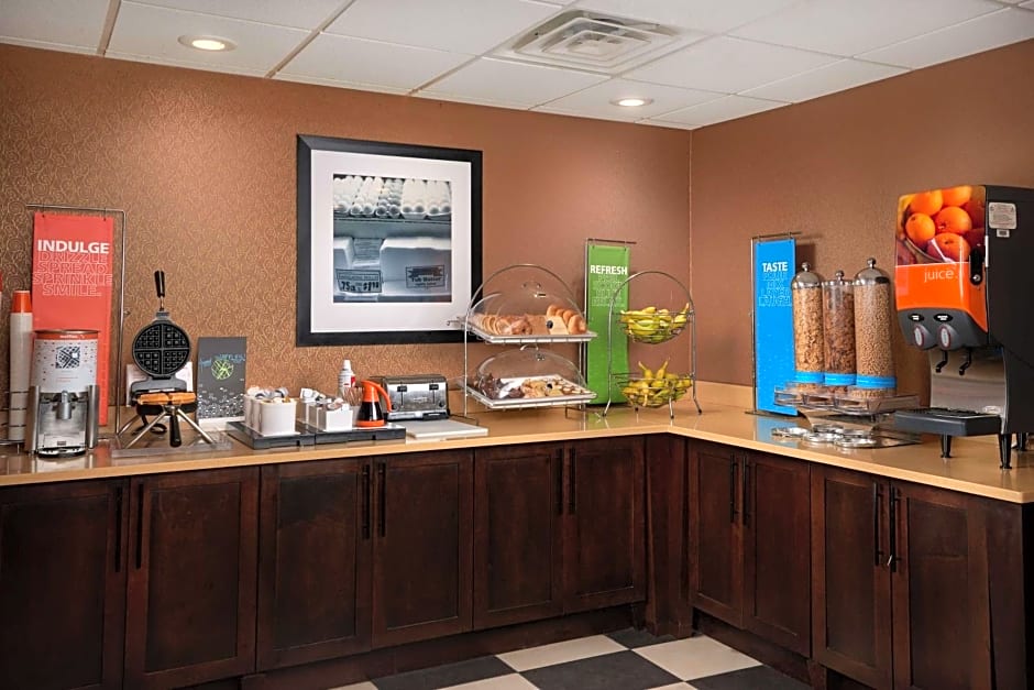 Hampton Inn By Hilton Goldsboro