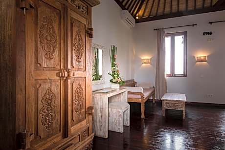 Suite with Ocean View