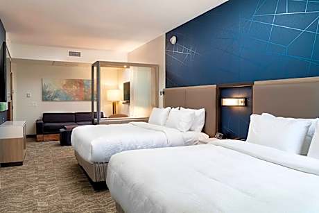 Suite, 2 King, Trundle bed